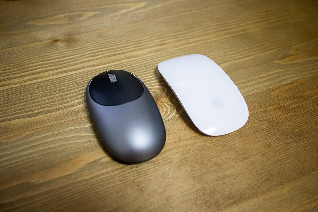 Apple Magic Mouse2との比較
