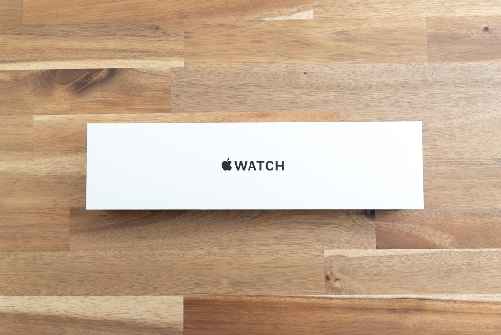 Apple Watch SEの外箱
