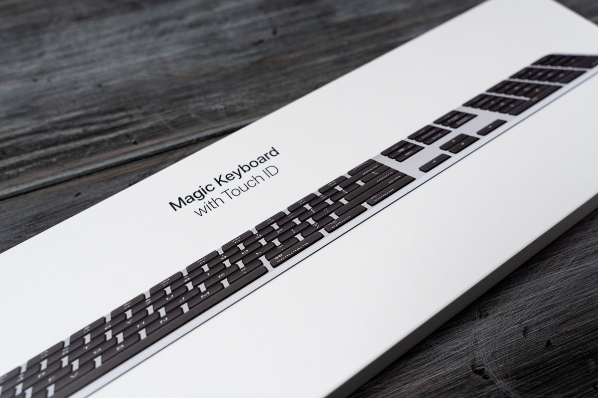 Magic Keyboardはキーが真っ黒